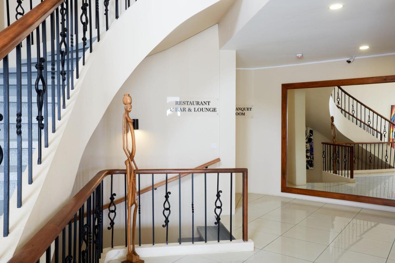 San Cristobal Boutique Hotel - Ivato Airport Антананаріву Екстер'єр фото